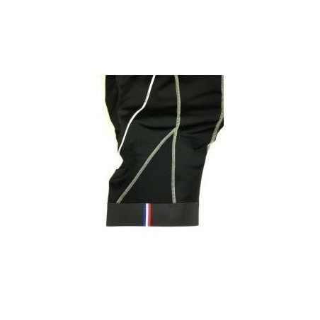 NORET shorts trend black