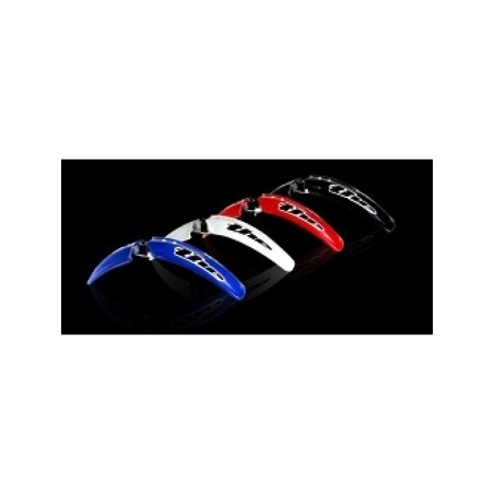 THE red front mud guard
